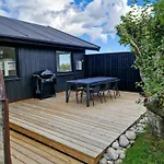 Сasa de vacaciones Renovated House With Ocean View Tjørneholm